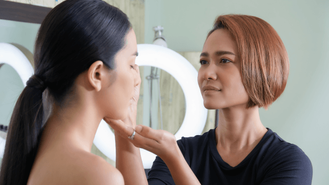 Makeup Artist - Skincare