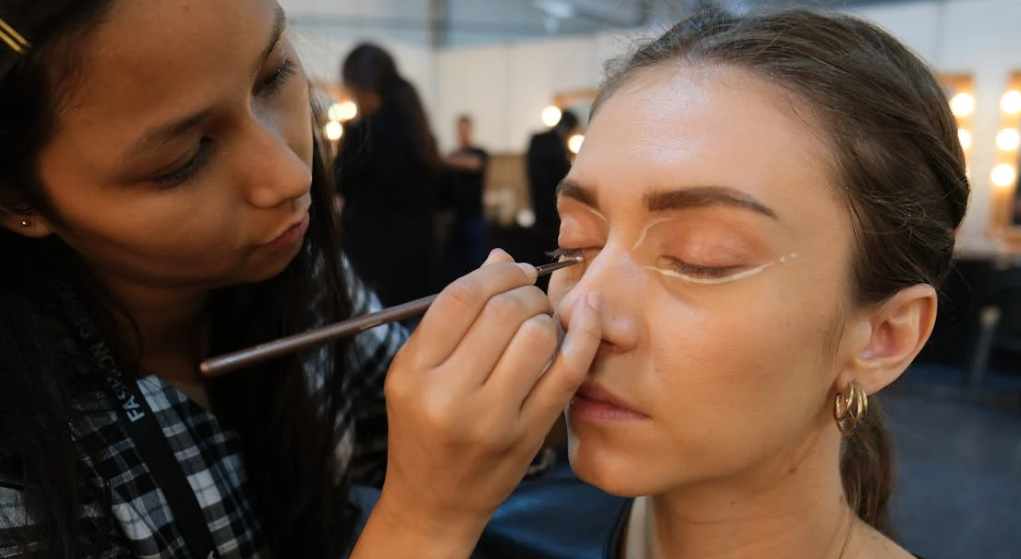 Permanent Makeup Artist